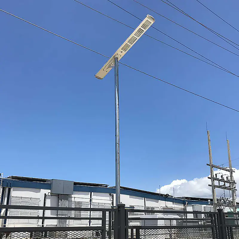 Solar powered led street lights in Puerto Rico