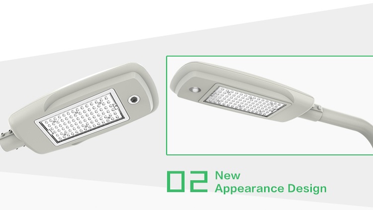 Solar street lamp with built-in battery split-type